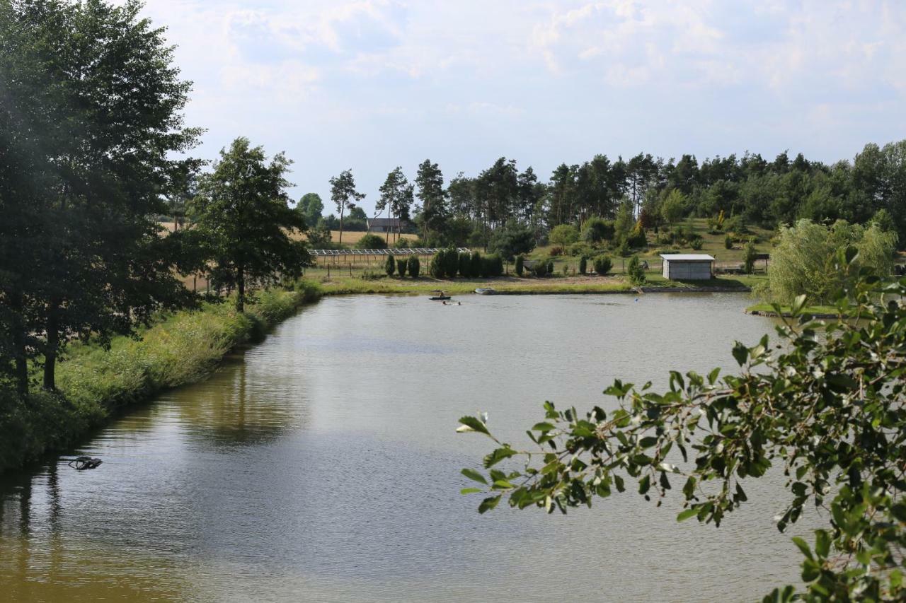 Agrowczasy Nad Stawem Villa Gartatowice Kültér fotó